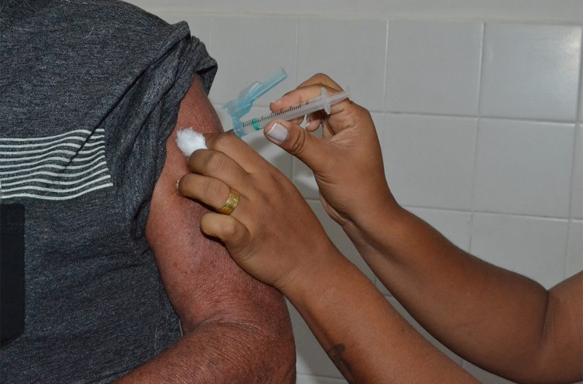  Vacinação contra a gripe Influenza continua disponível em Feira de Santana