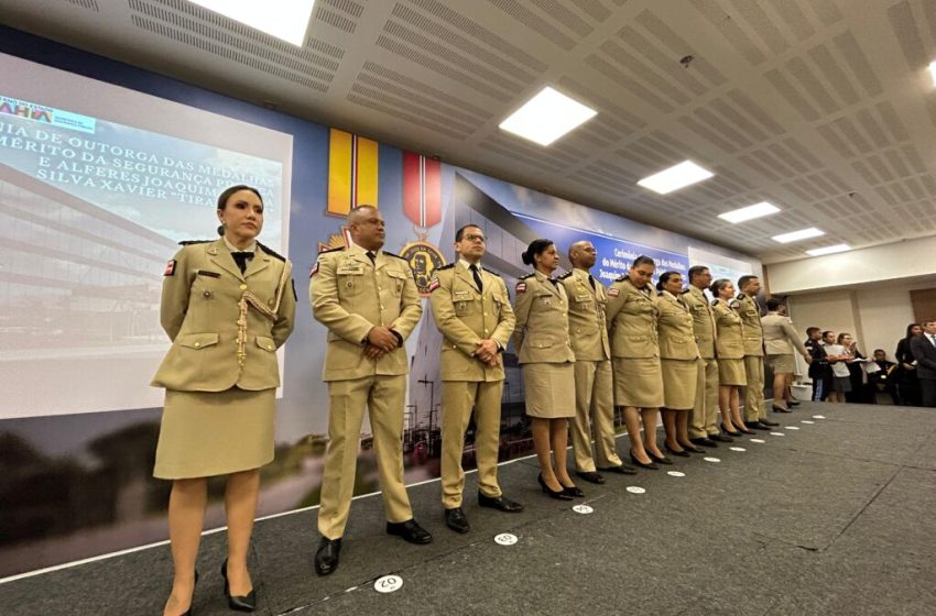  SSP condecora 240 profissionais com Medalhas do Mérito e Tiradentes