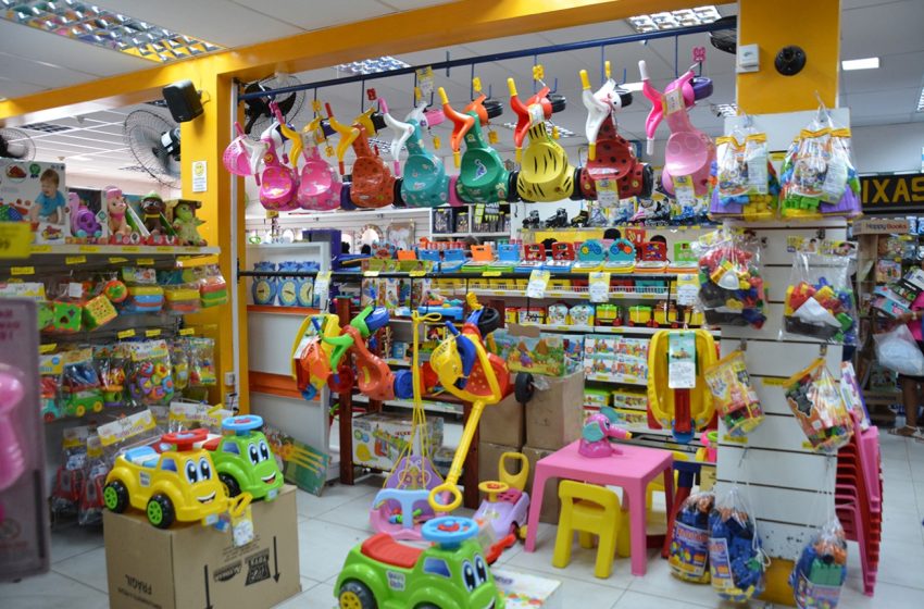  Procon fiscaliza lojas de brinquedos para o Dia das Crianças