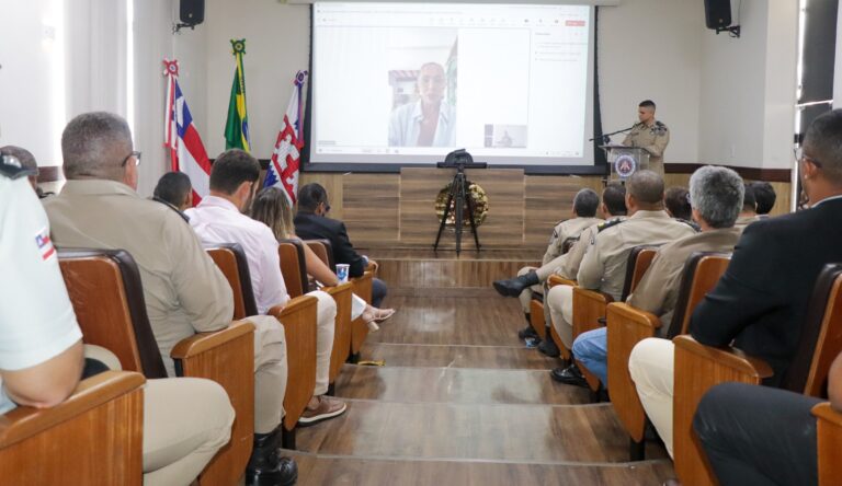  Polícia Militar, órgãos públicos e FBF discutem estratégias pela paz nos jogos de futebol