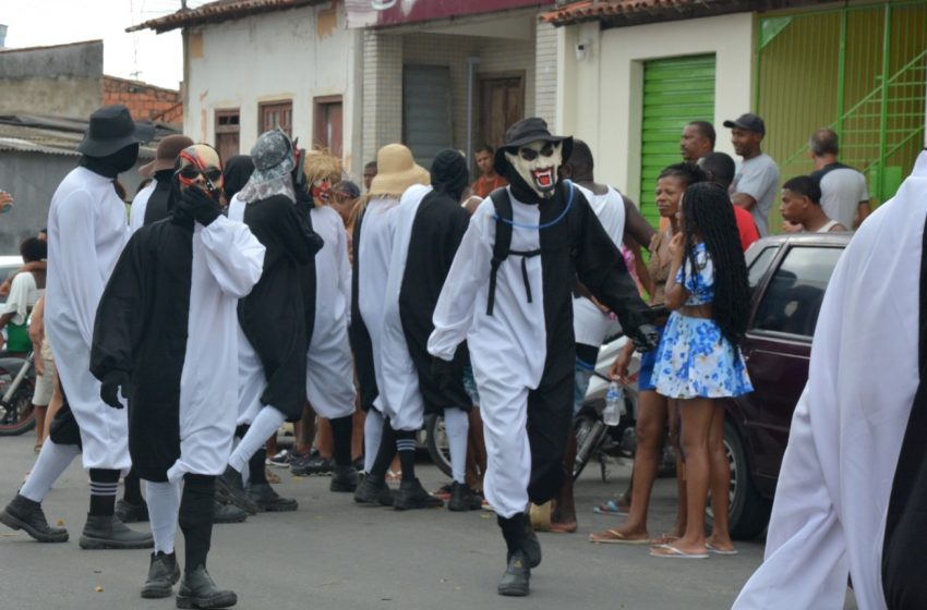  Lavagem de Humildes animou as ruas do distrito no domingo