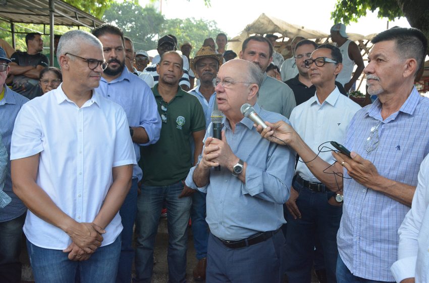  José Ronaldo autoriza três obras para revitalizar o Centro de Abastecimento