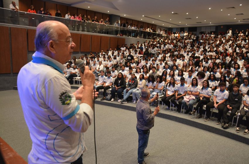  Programa Jovem Aprendiz Feirense é relançado oficialmente com mais de 900 jovens em formação profissional