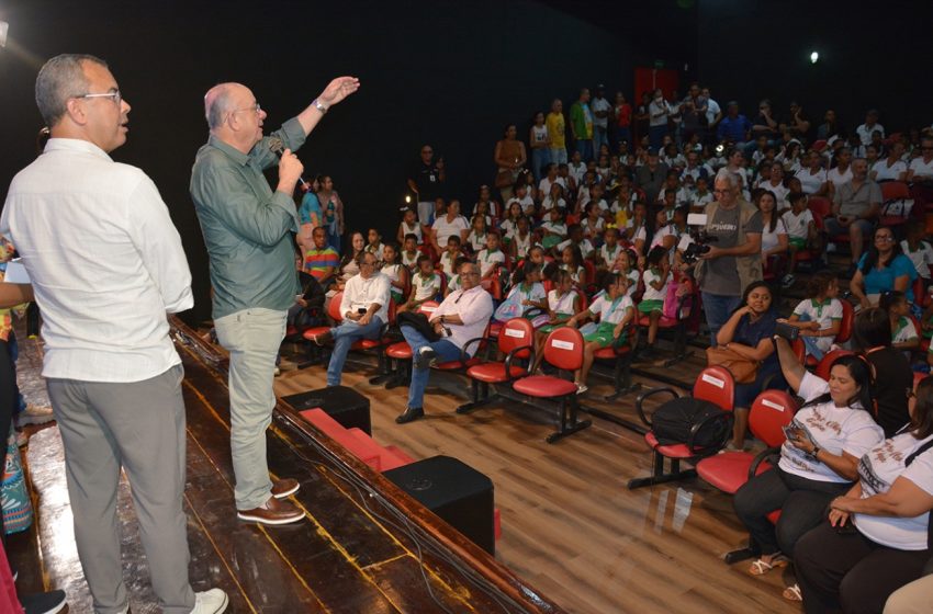  Teatro Margarida Ribeiro é reaberto para receber 17º Fenatifs