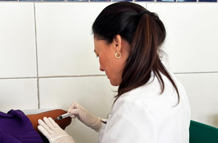  Mulheres do distrito de Jaíba têm acesso à inserção do Implanon durante o Feira em Ação