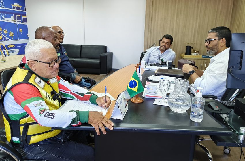  SMT e SEMOB mantêm diálogo aberto com categoria dos mototaxistas em Feira de Santana