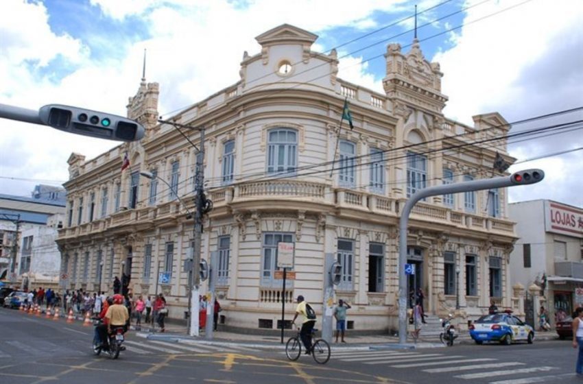  Prefeitura de Feira antecipa pagamento dos salários dos servidores para quinta-feira (29)